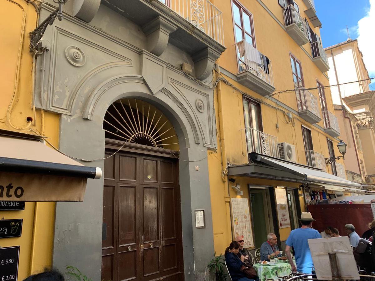 Apartamento Historic Center House Península Sorrentina Exterior foto